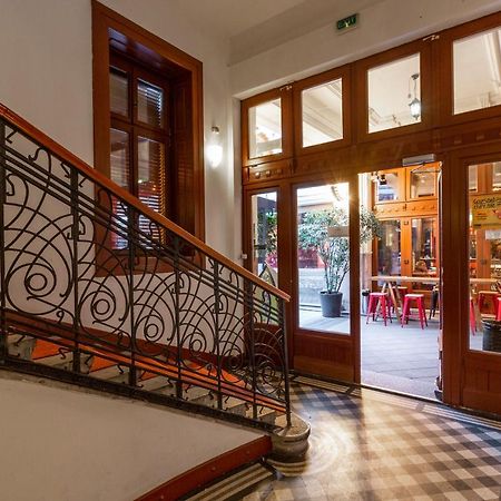 Explore Budapest From A Luxurious Cozy Apartment Buitenkant foto