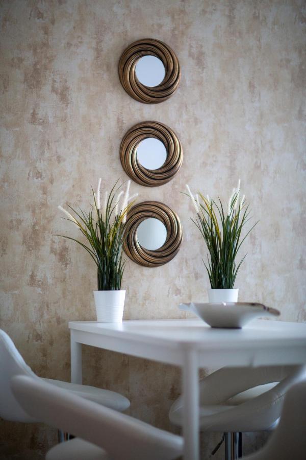 Explore Budapest From A Luxurious Cozy Apartment Buitenkant foto